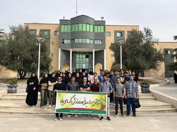 برگزاری همایش پیاده‌روی در دانشگاه رازی به مناسبت هفته تربیت بدنی و ورزش